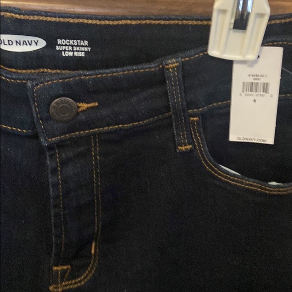 Old Navy Rockstar Super Skinny Dark wash jeans - Picture 3 of 3